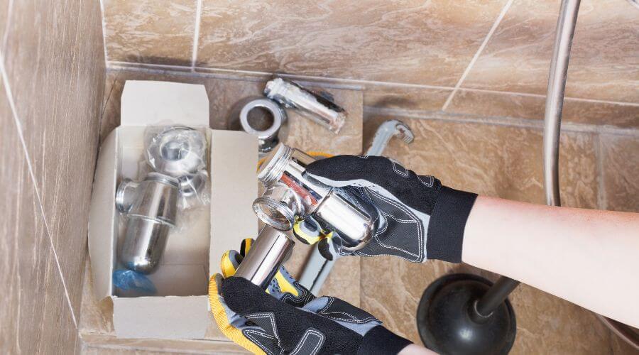Professional gutter cleaning in Walcott, ND